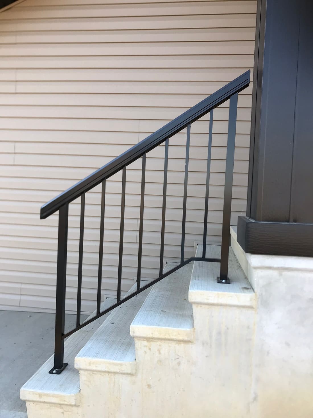Custom aluminum railing project in Edmonton — photo 14