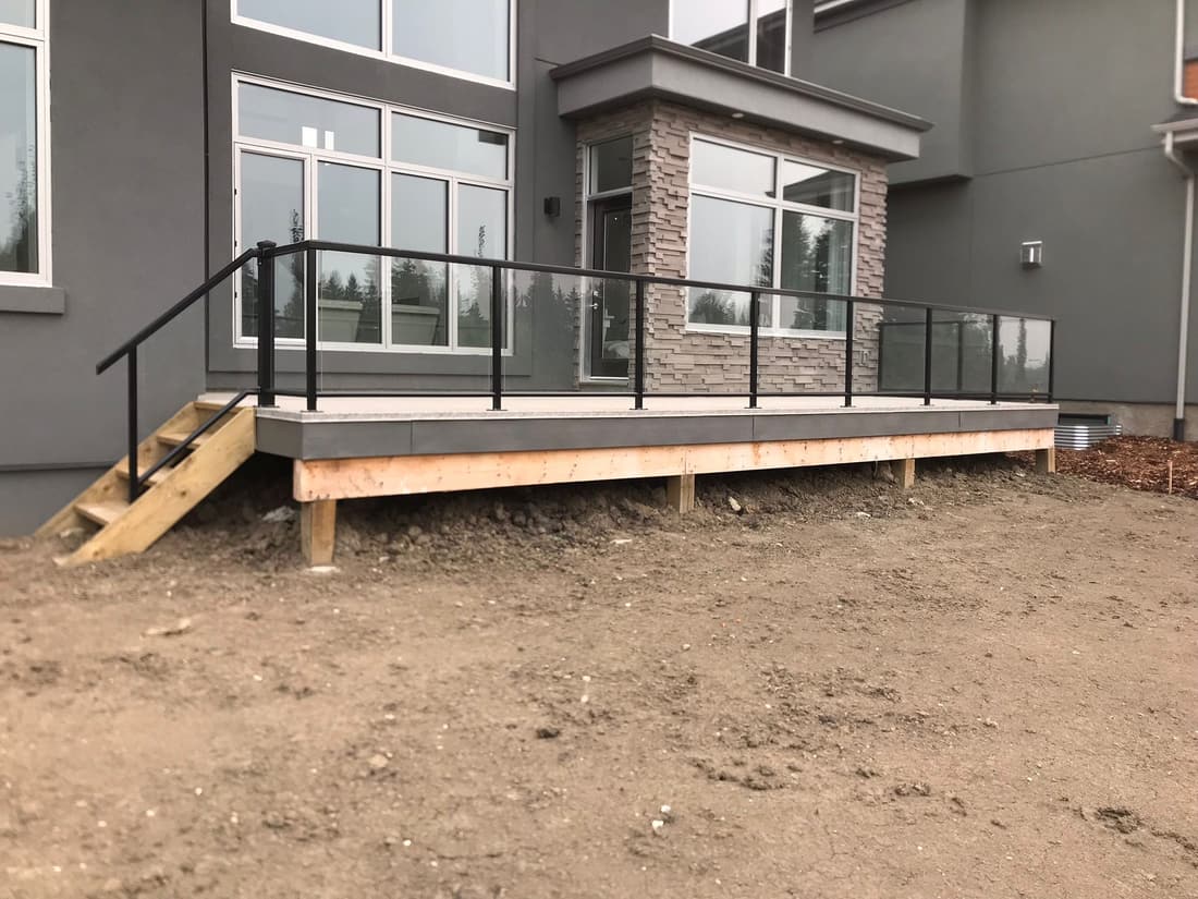 Aluminum-framed glass railing project in Edmonton — photo 5